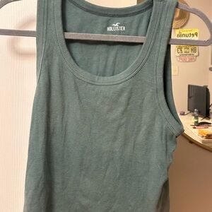 Hollister Tank